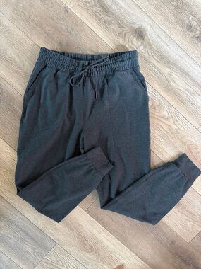 Women’s Beyond Yoga Joggers